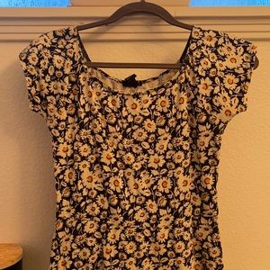 Daisy t-shirt dress